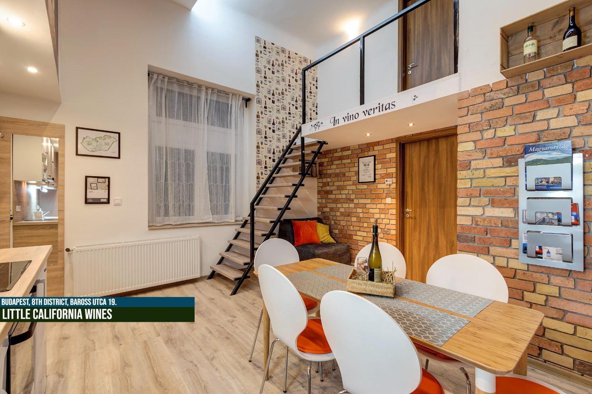 Little Americas Museum Apartments Budapest Exterior foto